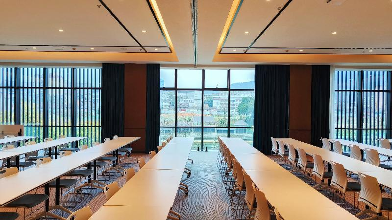 Blossom Hill Hotel Bazhong Enyang