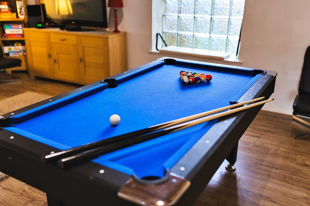 Bungalow in Mainsforth With Games Room