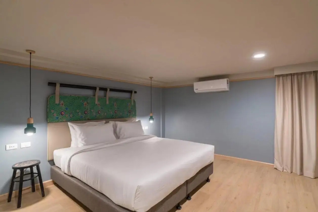 The Blanket Hotel Phuket Old Town