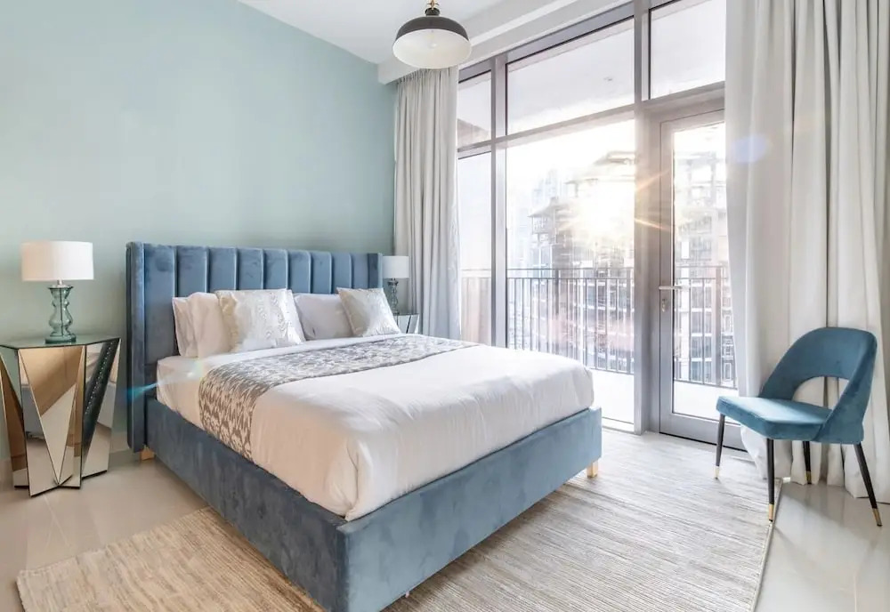 Stylish & Sophisticated 1BR in Downtown Dubai