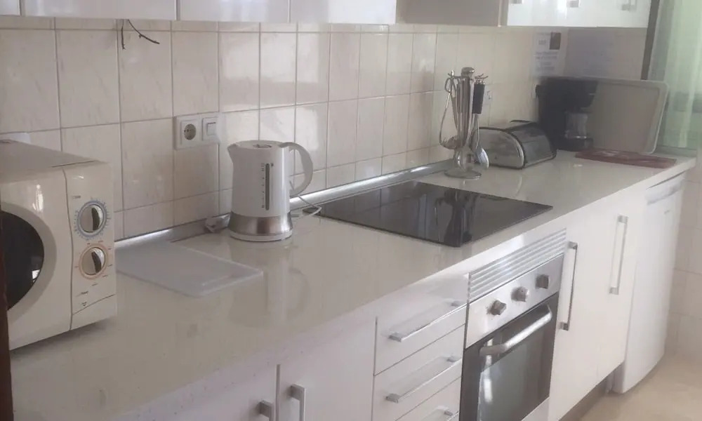 Beautiful 4-Bed det villa private pool sea views