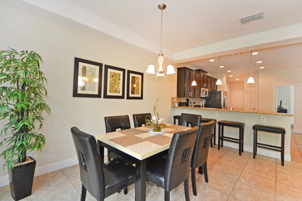 Fountains Retreat condo