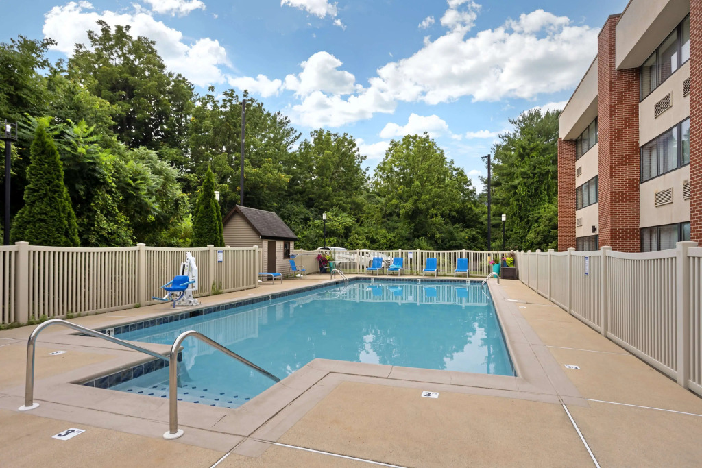 Best Western Plus Reading Inn & Suites