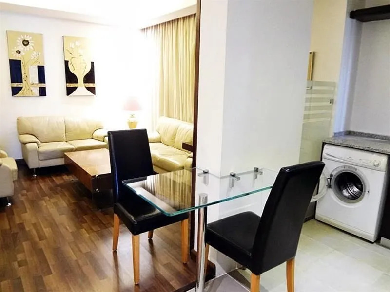Granada Suites Hotel
