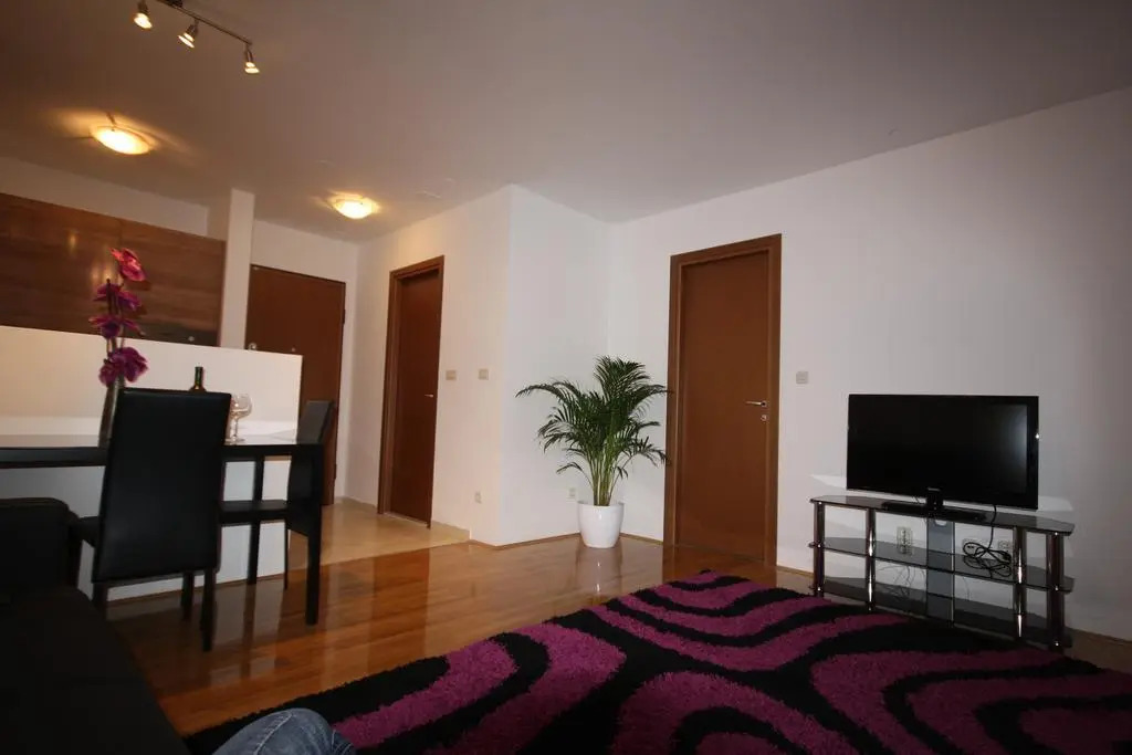Apartments Maja
