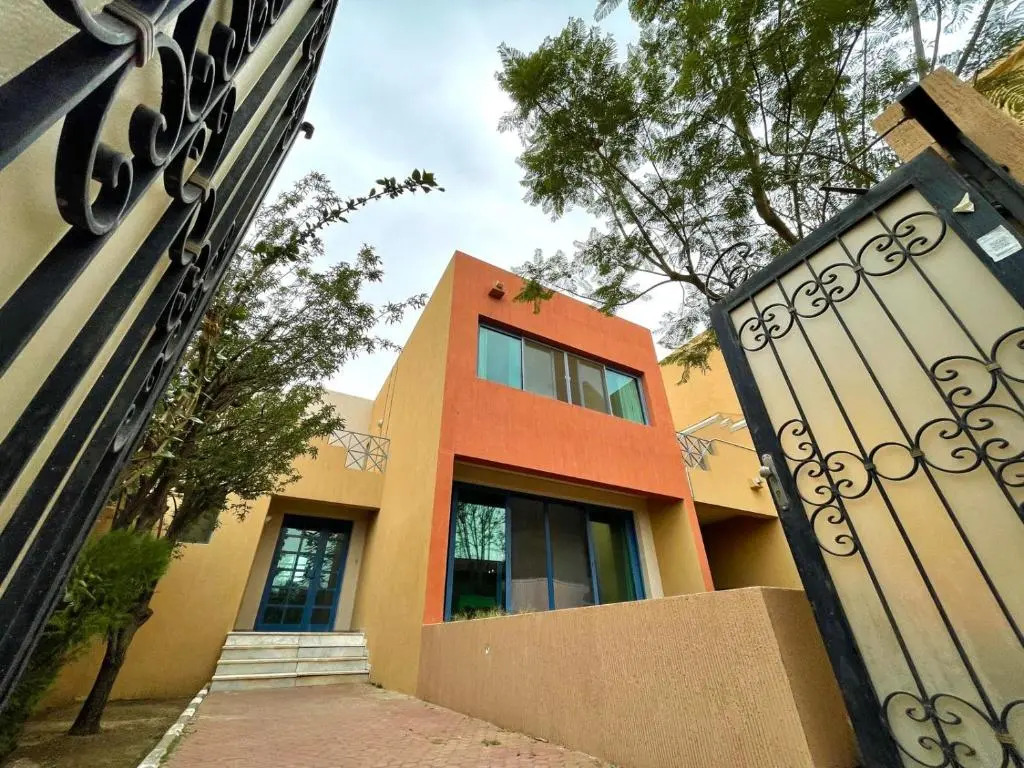 Abha Lake View Villas - 4 Bedrooms & 4 Bathrooms