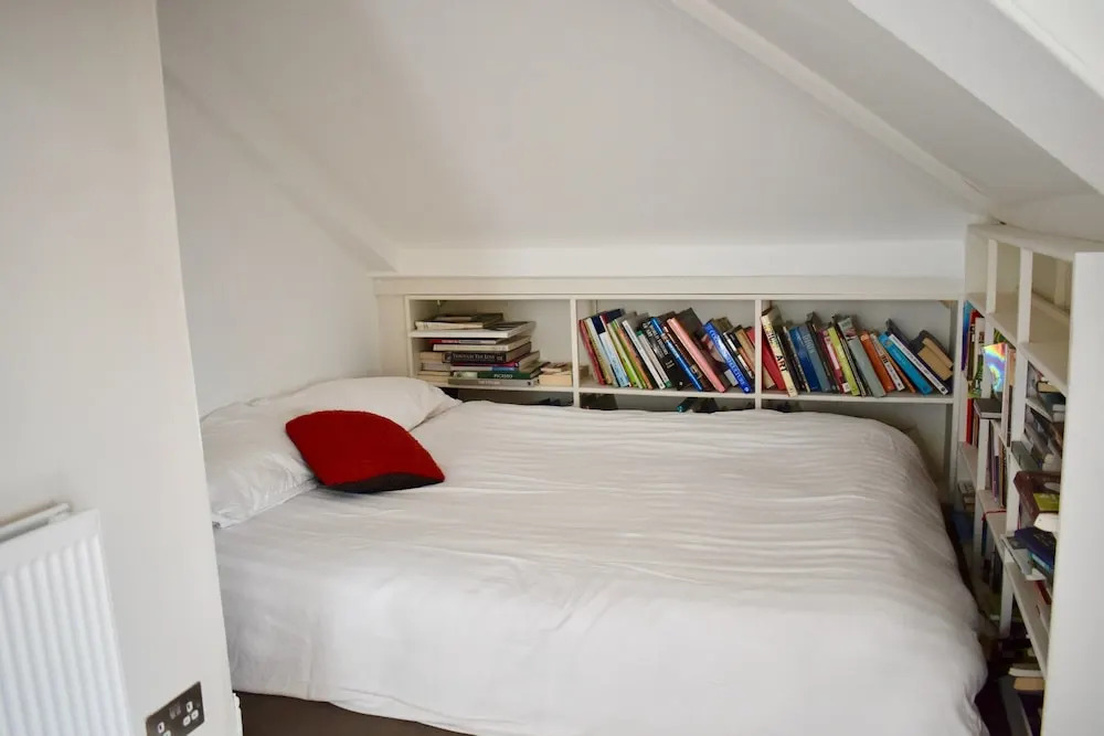 Studio Apartment Next to the Seafront