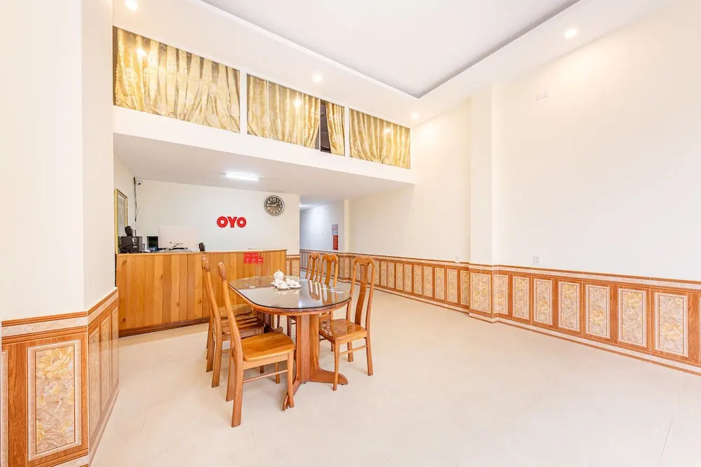 Son Lam Hotel by OYO Rooms