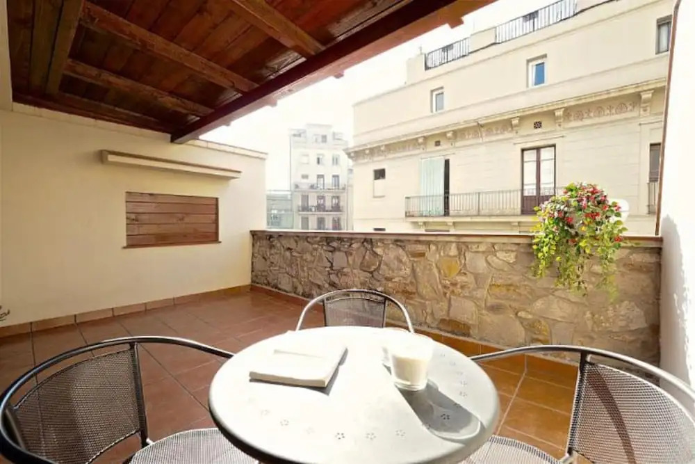 BHM1-016 Apartment with private terrace