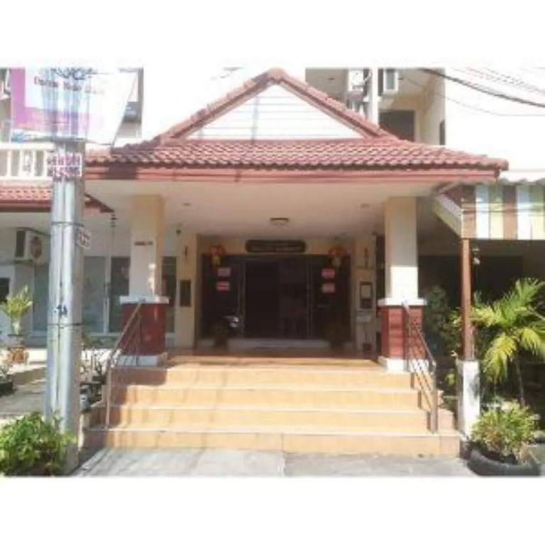 Maman Mansion