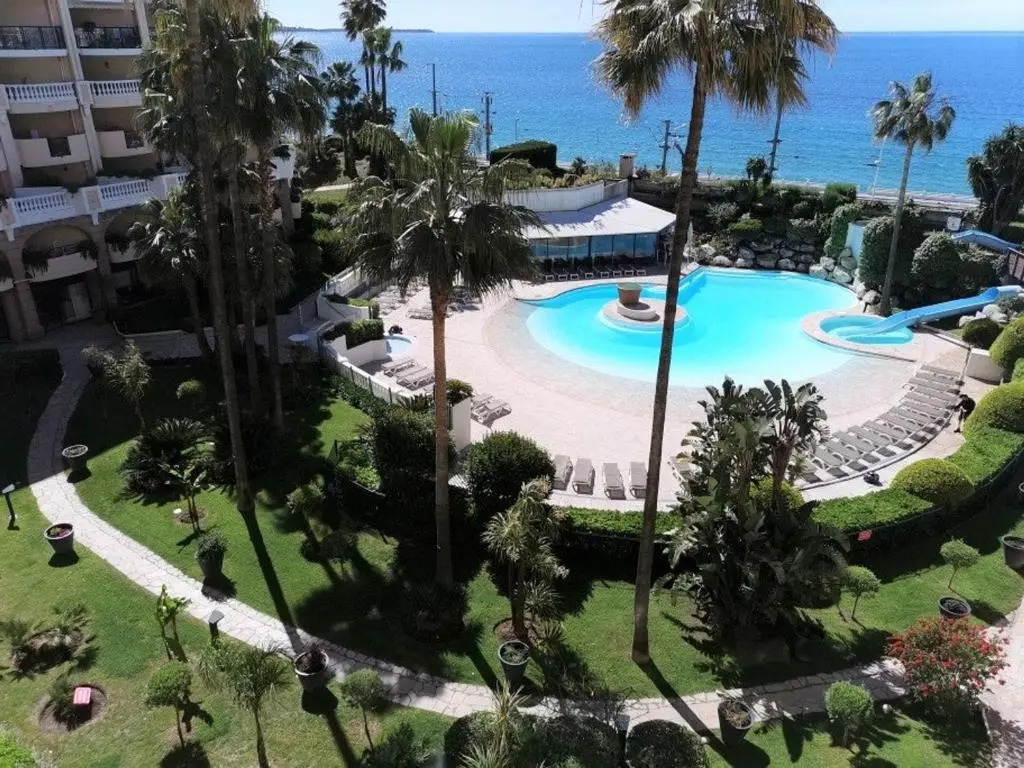 Appartement Cannes la Bocca, 1 pièce, 5 personnes - FR-1-609-33