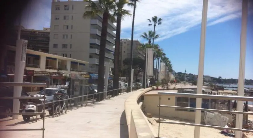 Le Poincarré