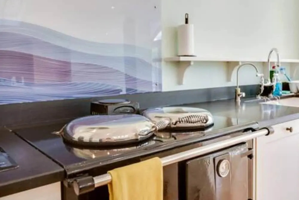 Summertown 4-br Family Home - Bright Spacious