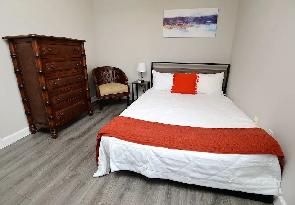 Stylish 3BR2BA Home | Gated Community | CozySuites