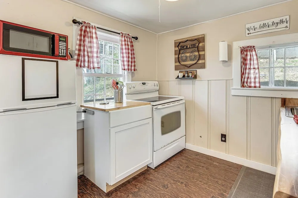 Rockaway Beach House w/ Attached Dock & Hot Tub!