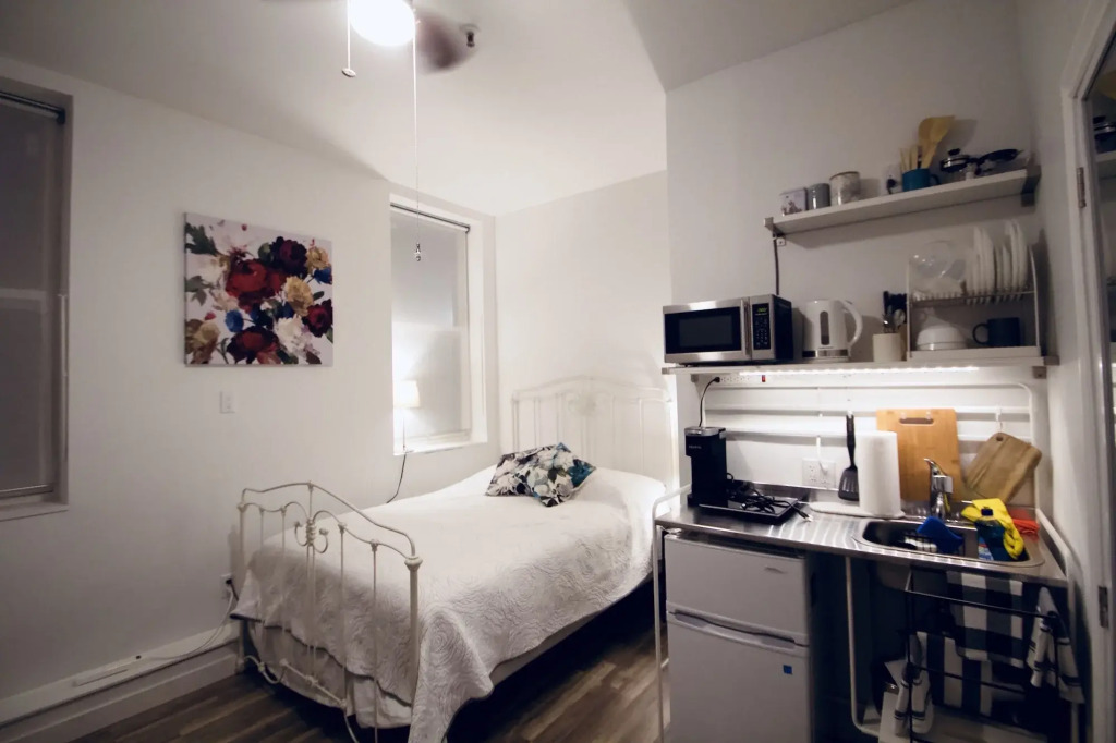 Queen Nest Hotel