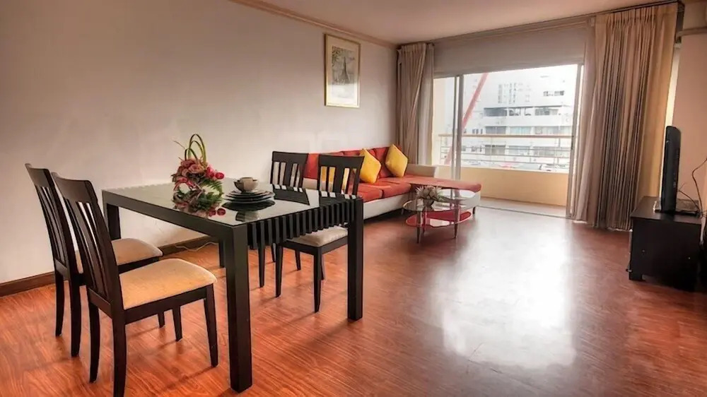 Suwannin Residence