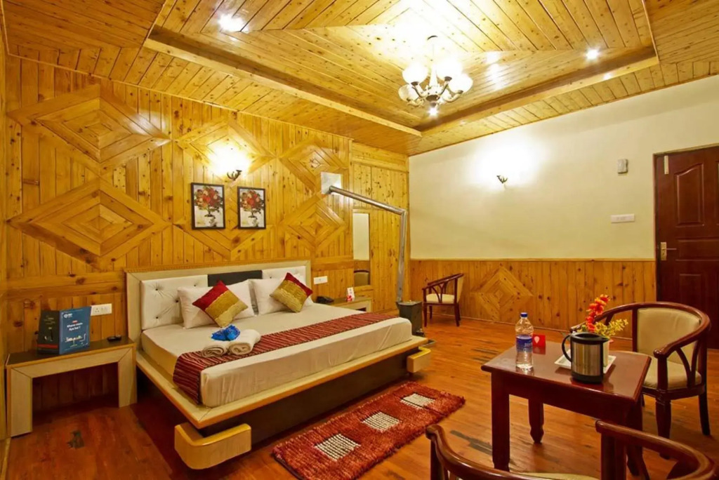 Hotel Monal