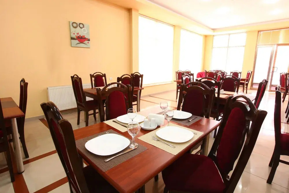 Aristocrat Hotel