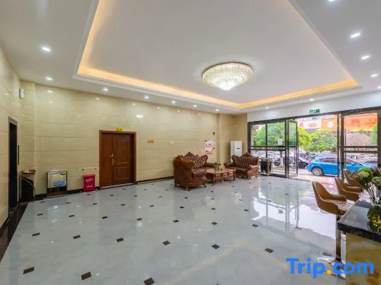 Home Inn Huayi Hotel