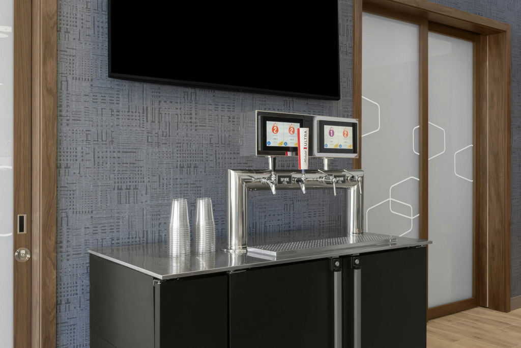 Hampton Inn & Suites By Hilton Long Island Farmingdale