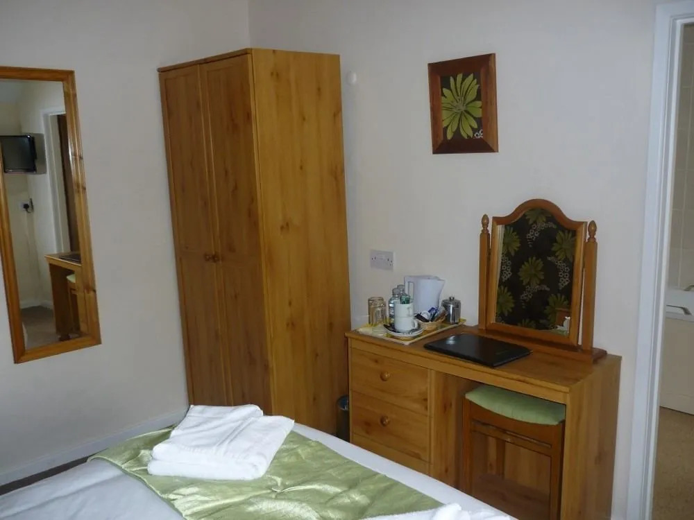 Affcot Lodge