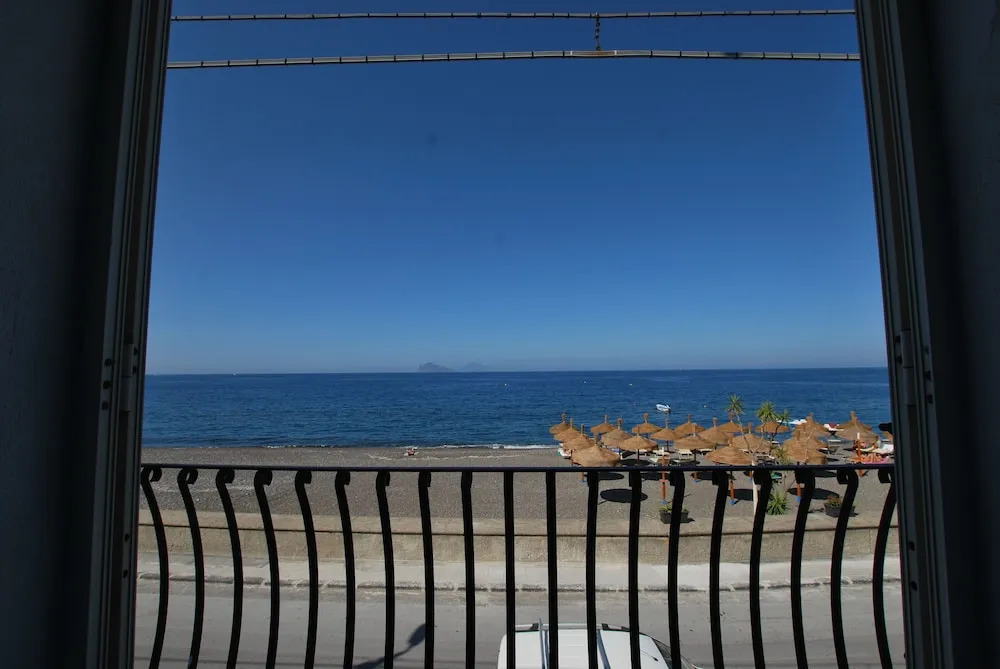 Oasi Beach