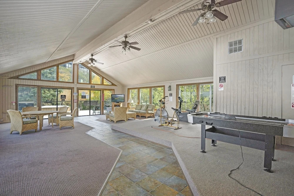 Ridgecrest 202 2 Bedroom Condo by RedAwning