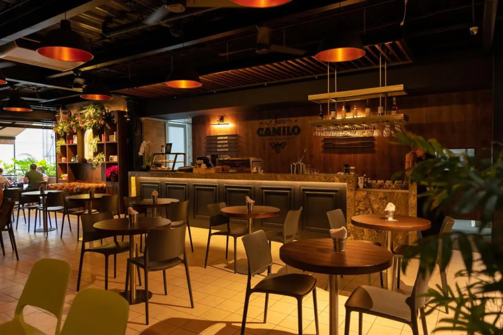 Hotel Foresto 365
