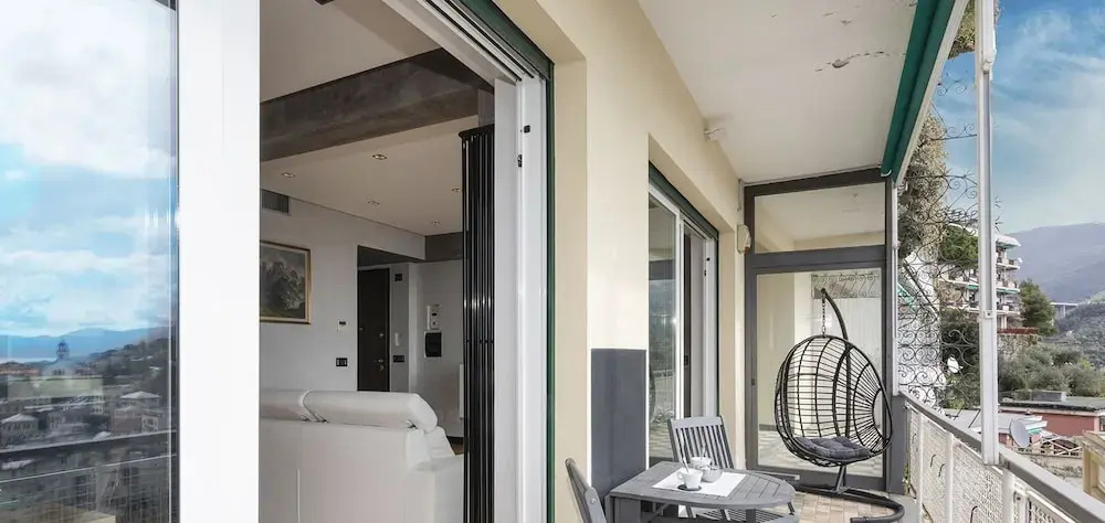Stunning Seaview Apartment by Wonderful Italy