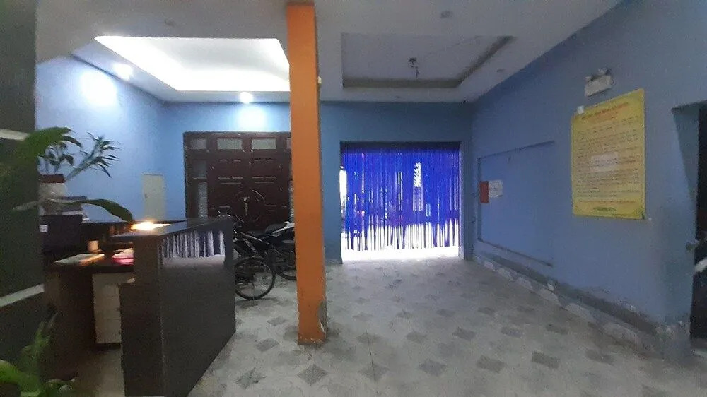 OYO 1000 Az Hotel