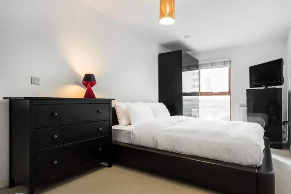 London Bridge 2bed2bath Apt, 4mins to Tube