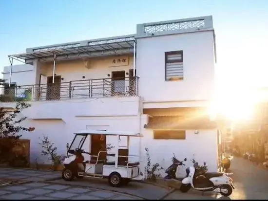 Fuguang Bieyuan Hostel