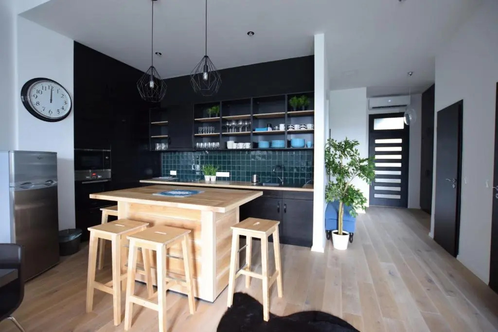 Luxury Apartment by Hi5 - Bajcsy Suite
