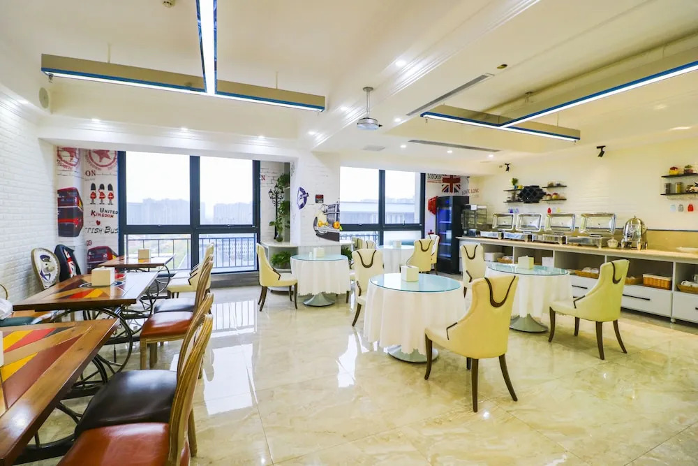 Rafael Hotel