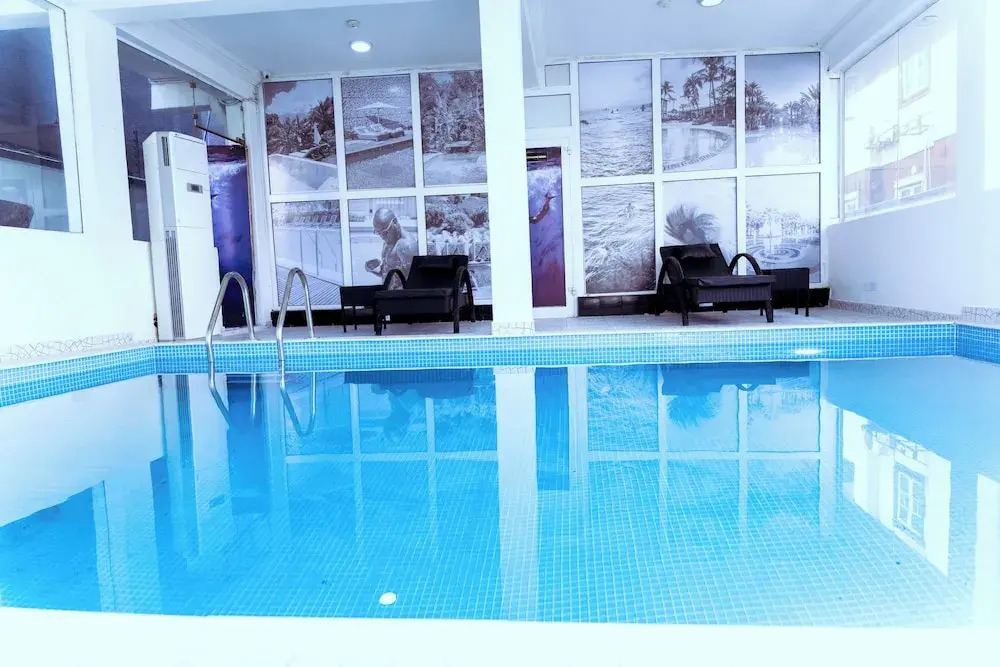 2-bedroom Flat Lekki Phase 1 - Pool - Spa