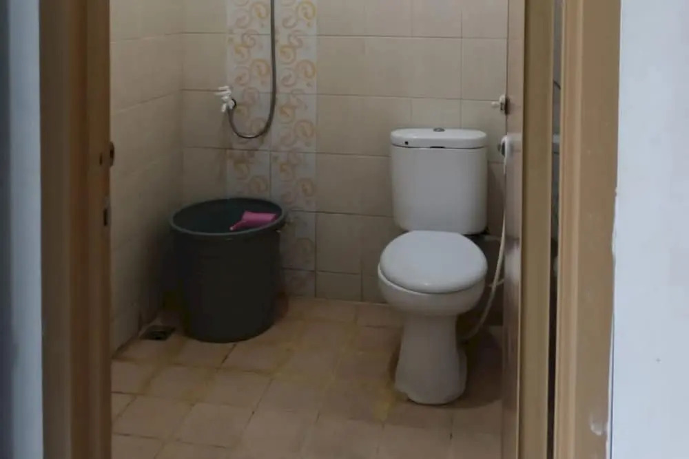 Hotel O Neva Guest House SyariahNearWaduk Cipta Karya