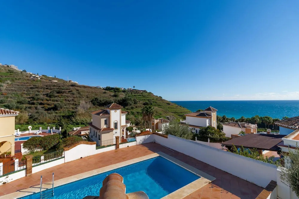 Villa Tamango Hill Canovas Nerja 9