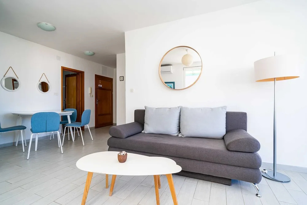 Apartment Radovan