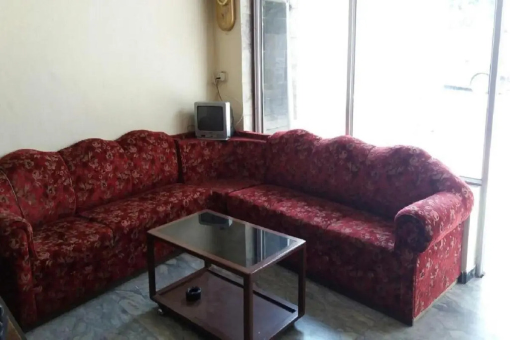 Hotel Charlene - Mall Road, Mussoorie
