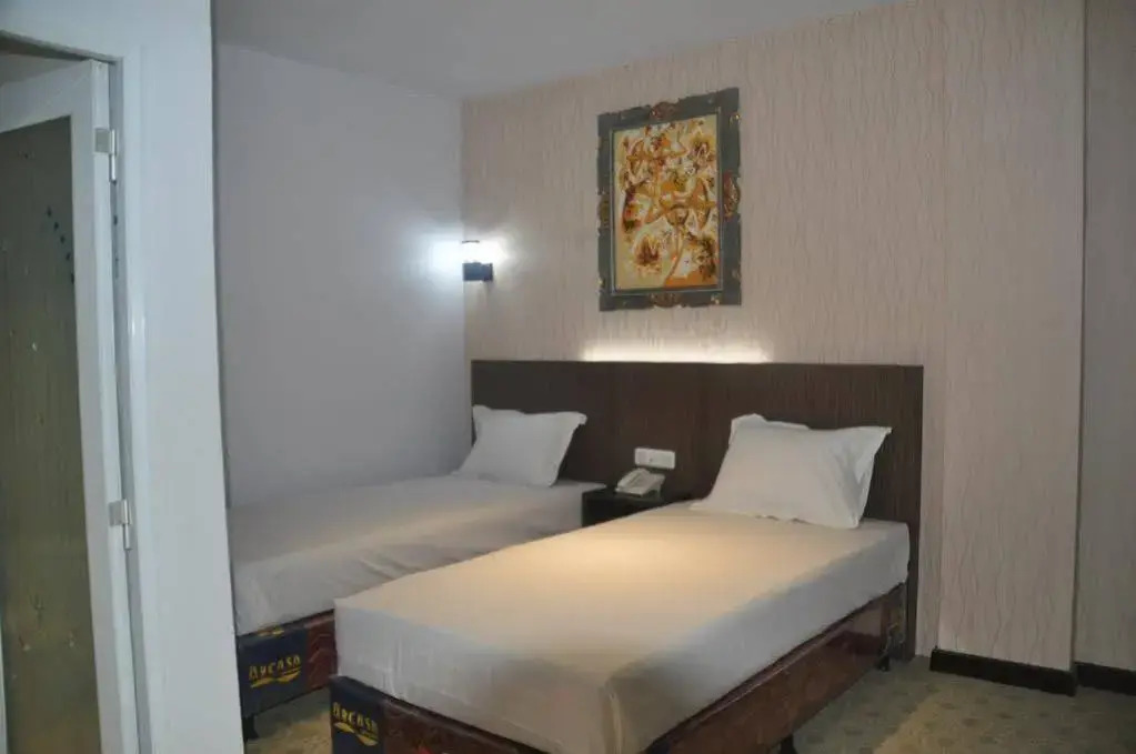 Hotel O Makassar near Losari Beach formerly Ocean View Hotel