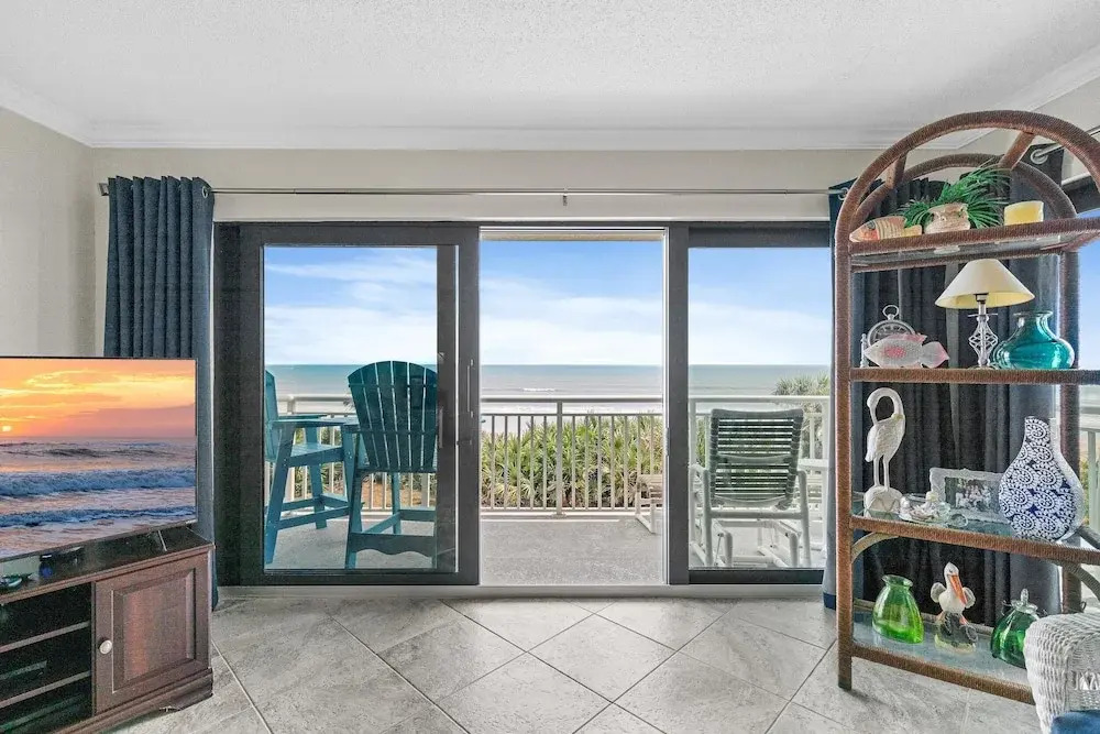 Shorehom by the Sea 21