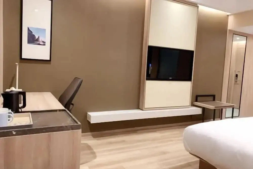 Jinyi Hotel