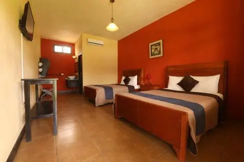 Grand Caporal Hotel