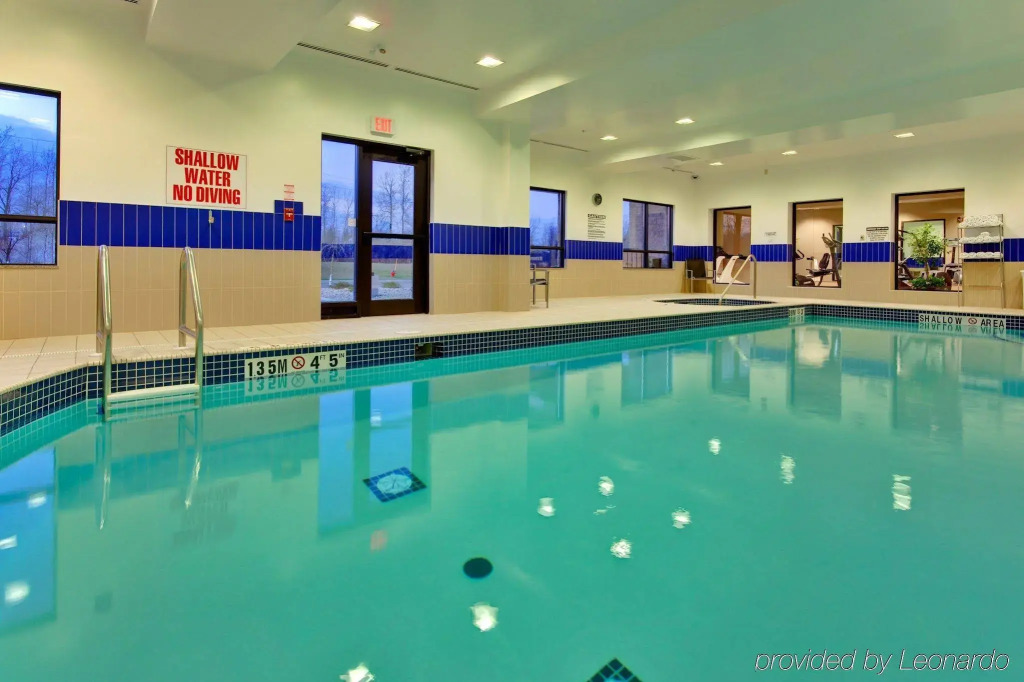 Holiday Inn Express Hotel & Suites Brockville by IHG