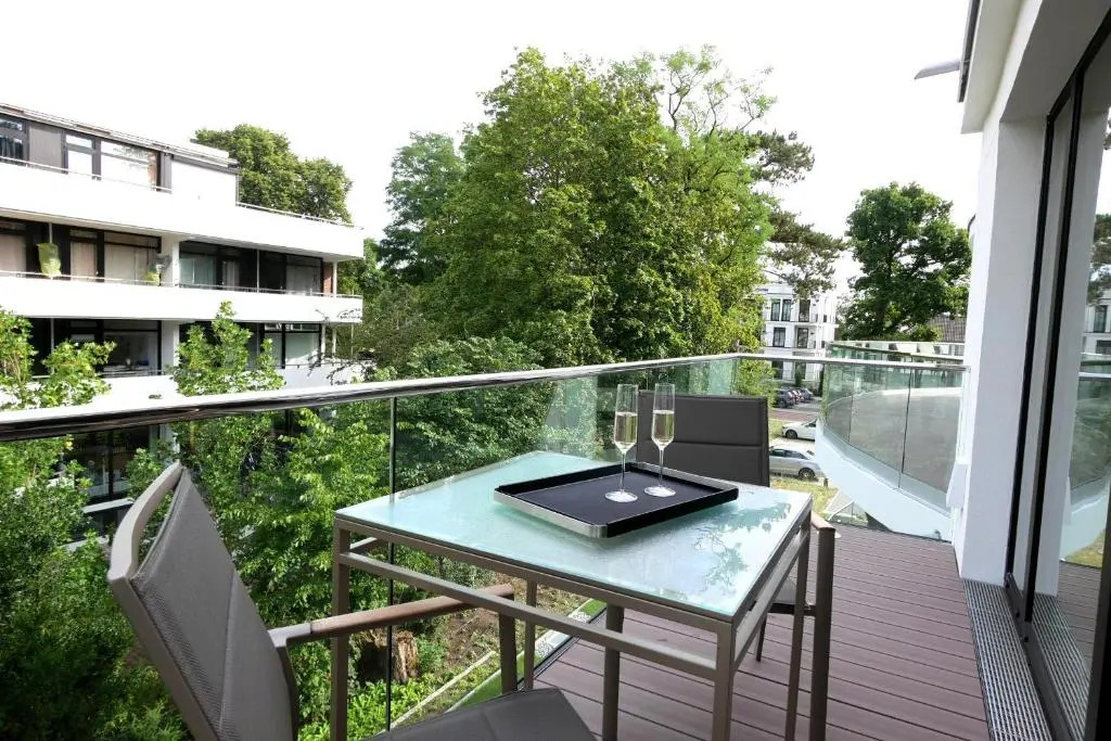 White Pearl Apartment 2.15