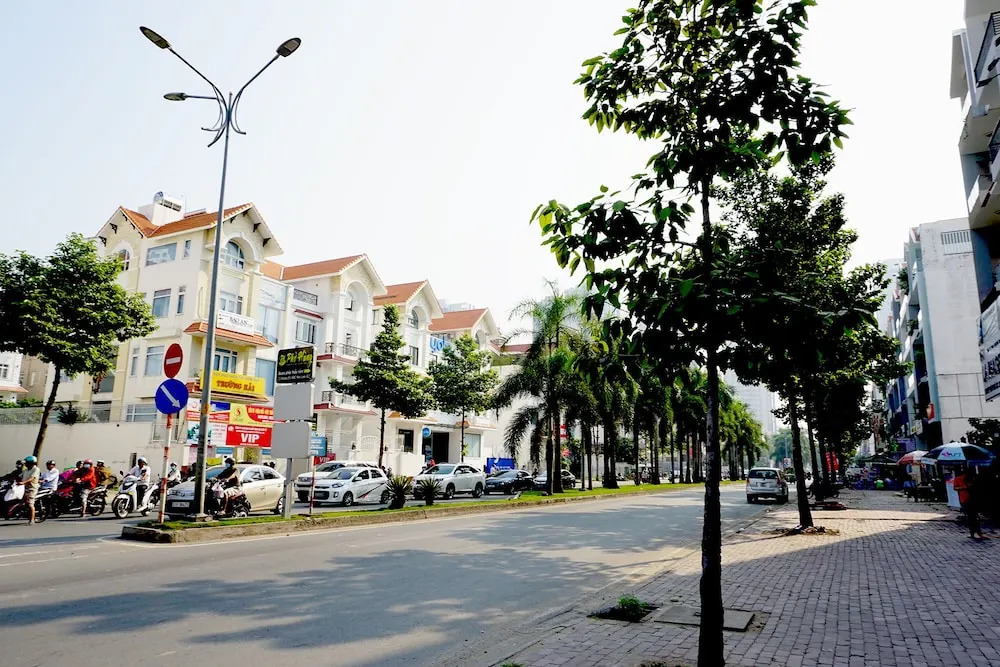 Shinhua Hotel