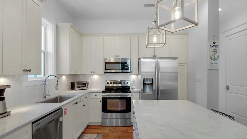Modern Beach Home in Seagrove - Across From Eastern Lake