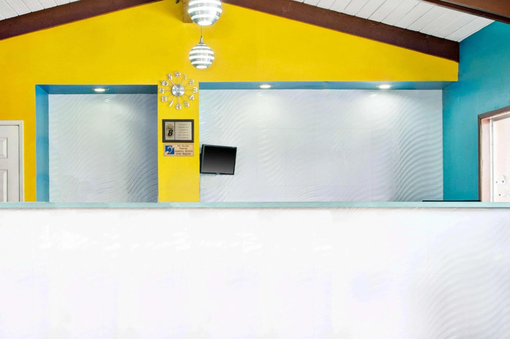 Skyways Hotel