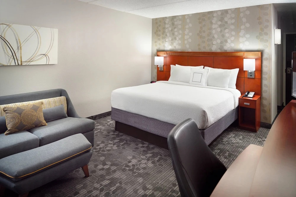 Courtyard by Marriott Atlanta Airport South/Sullivan Road